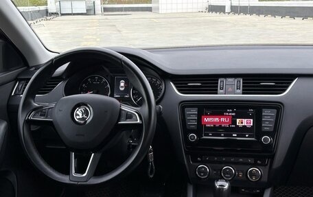 Skoda Octavia, 2017 год, 1 450 000 рублей, 6 фотография