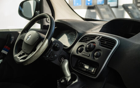 Renault Kangoo II рестайлинг, 2014 год, 920 000 рублей, 14 фотография