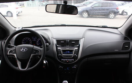Hyundai Solaris II рестайлинг, 2014 год, 897 000 рублей, 7 фотография