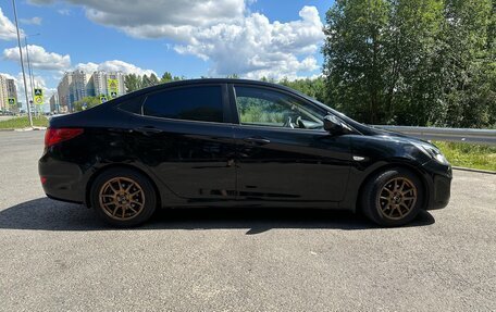 Hyundai Solaris II рестайлинг, 2011 год, 750 000 рублей, 5 фотография