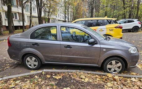 Chevrolet Aveo III, 2008 год, 800 000 рублей, 2 фотография