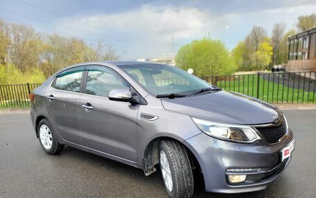 KIA Rio III рестайлинг, 2016 год, 999 000 рублей, 3 фотография