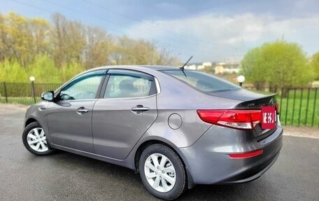 KIA Rio III рестайлинг, 2016 год, 999 000 рублей, 10 фотография