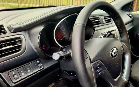 KIA Rio III рестайлинг, 2016 год, 999 000 рублей, 16 фотография