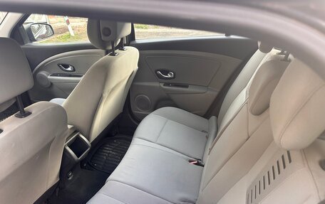 Renault Megane III, 2010 год, 900 000 рублей, 10 фотография