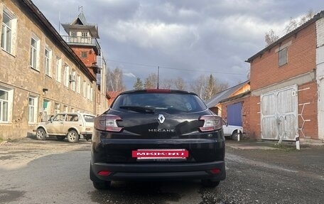 Renault Megane III, 2010 год, 900 000 рублей, 8 фотография