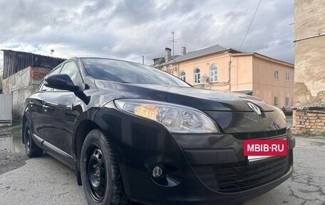 Renault Megane III, 2010 год, 900 000 рублей, 3 фотография