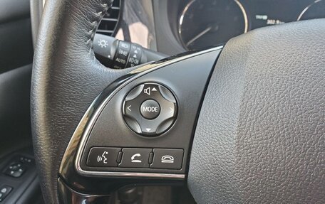 Mitsubishi Outlander III рестайлинг 3, 2021 год, 2 780 000 рублей, 9 фотография