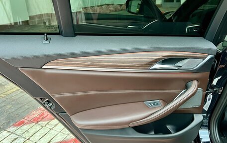 BMW 5 серия, 2018 год, 4 200 000 рублей, 20 фотография
