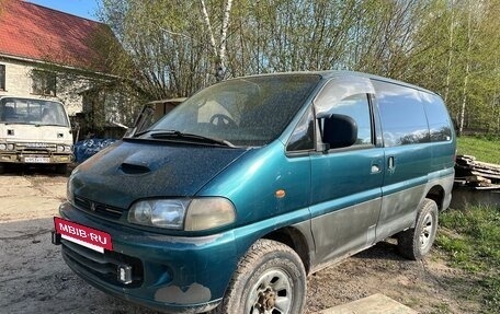 Mitsubishi Delica IV, 1997 год, 370 000 рублей, 3 фотография