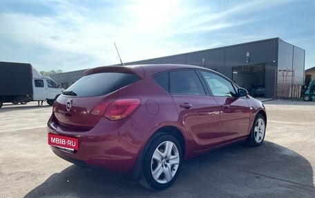 Opel Astra J, 2011 год, 715 000 рублей, 5 фотография