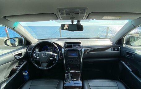 Toyota Camry, 2017 год, 2 380 000 рублей, 5 фотография