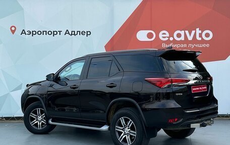 Toyota Fortuner II, 2017 год, 3 250 000 рублей, 6 фотография