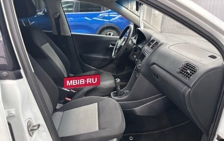 Volkswagen Polo VI (EU Market), 2014 год, 857 000 рублей, 17 фотография