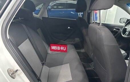 Volkswagen Polo VI (EU Market), 2014 год, 857 000 рублей, 16 фотография