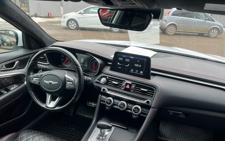 Genesis G70 I, 2018 год, 2 249 000 рублей, 33 фотография