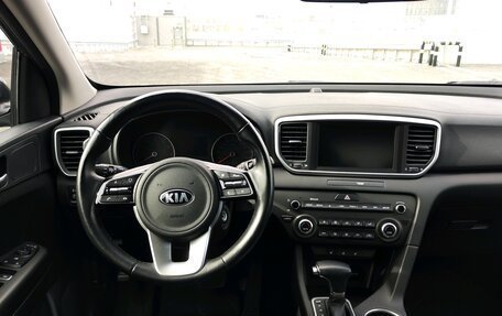KIA Sportage IV рестайлинг, 2020 год, 2 155 000 рублей, 11 фотография