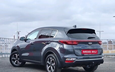 KIA Sportage IV рестайлинг, 2020 год, 2 155 000 рублей, 6 фотография
