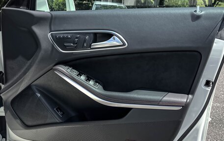 Mercedes-Benz CLA, 2016 год, 1 395 000 рублей, 15 фотография