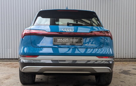 Audi e-tron I, 2019 год, 4 495 000 рублей, 6 фотография