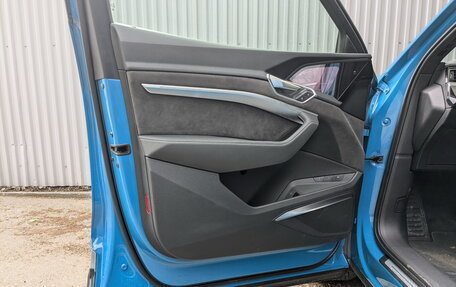 Audi e-tron I, 2019 год, 4 495 000 рублей, 19 фотография