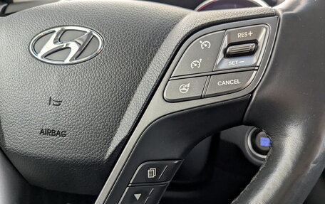 Hyundai Santa Fe III рестайлинг, 2015 год, 1 800 000 рублей, 28 фотография