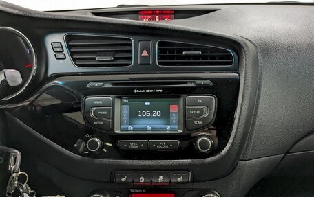 KIA cee'd III, 2013 год, 1 150 000 рублей, 24 фотография