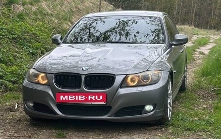 BMW 3 серия, 2011 год, 920 000 рублей, 8 фотография