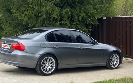 BMW 3 серия, 2011 год, 920 000 рублей, 23 фотография