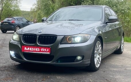 BMW 3 серия, 2011 год, 920 000 рублей, 11 фотография