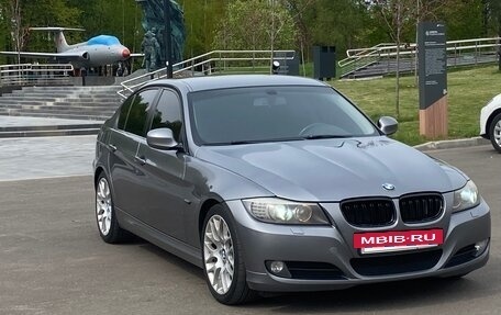 BMW 3 серия, 2011 год, 920 000 рублей, 35 фотография