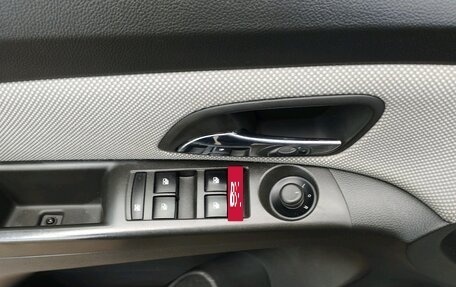Chevrolet Cruze II, 2012 год, 650 000 рублей, 8 фотография