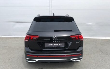 Volkswagen Tiguan II, 2022 год, 3 599 000 рублей, 9 фотография