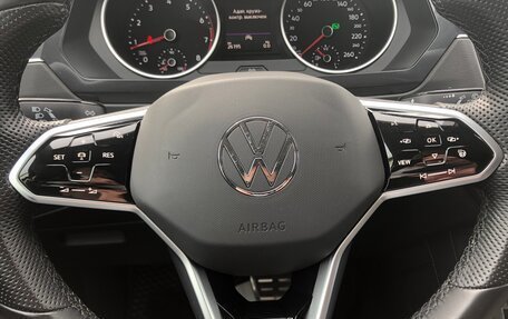 Volkswagen Tiguan II, 2022 год, 3 599 000 рублей, 19 фотография