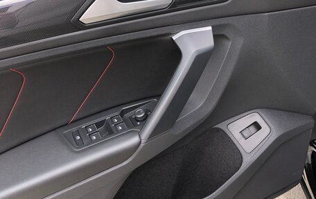 Volkswagen Tiguan II, 2022 год, 3 599 000 рублей, 24 фотография