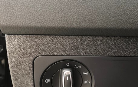 Volkswagen Tiguan II, 2022 год, 3 599 000 рублей, 17 фотография
