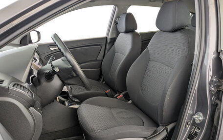 Hyundai Solaris II рестайлинг, 2014 год, 950 000 рублей, 17 фотография