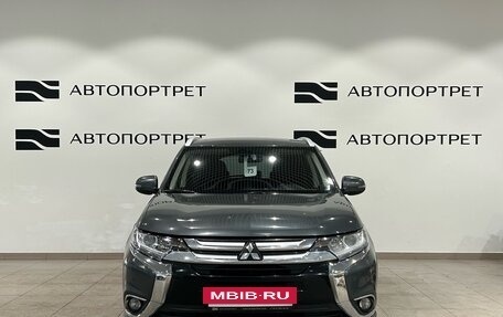 Mitsubishi Outlander III рестайлинг 3, 2018 год, 1 899 000 рублей, 10 фотография