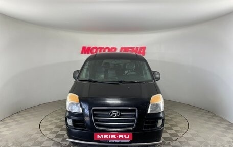 Hyundai H-1 II рестайлинг, 2005 год, 629 000 рублей, 2 фотография