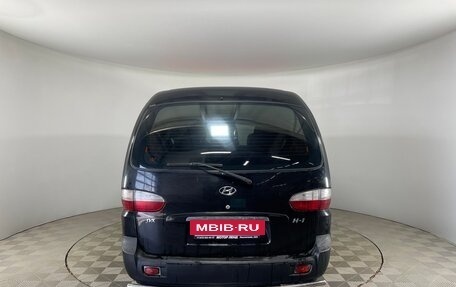 Hyundai H-1 II рестайлинг, 2005 год, 629 000 рублей, 5 фотография