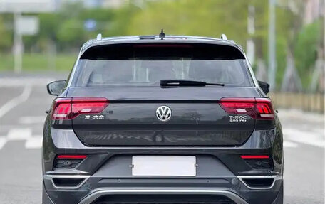 Volkswagen T-Roc I, 2021 год, 1 540 810 рублей, 5 фотография