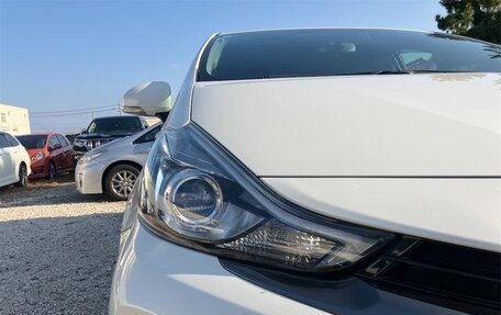Toyota Prius Alpha I (ZVW40/41), 2021 год, 1 526 000 рублей, 9 фотография