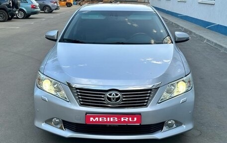 Toyota Camry, 2012 год, 1 750 000 рублей, 1 фотография