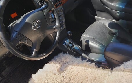 Toyota Avensis III рестайлинг, 2008 год, 780 000 рублей, 2 фотография