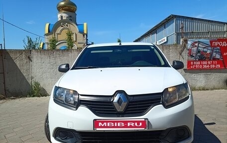 Renault Logan II, 2015 год, 510 000 рублей, 2 фотография