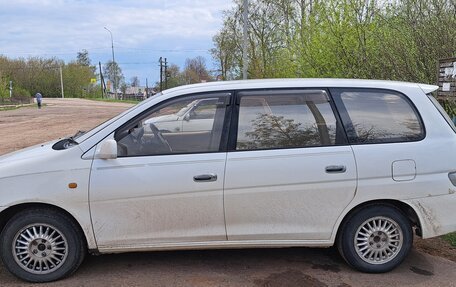 Toyota Gaia, 2001 год, 700 000 рублей, 5 фотография