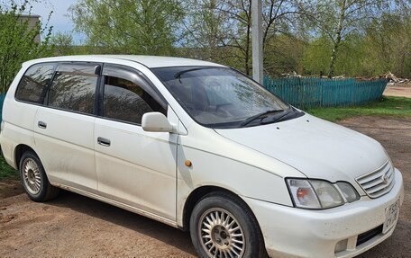Toyota Gaia, 2001 год, 700 000 рублей, 8 фотография