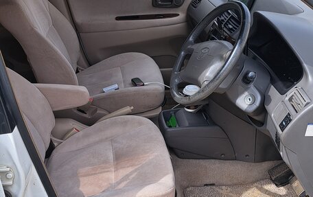Toyota Gaia, 2001 год, 700 000 рублей, 9 фотография