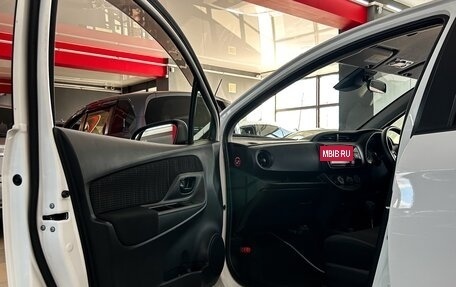 Toyota Vitz, 2019 год, 1 060 000 рублей, 17 фотография