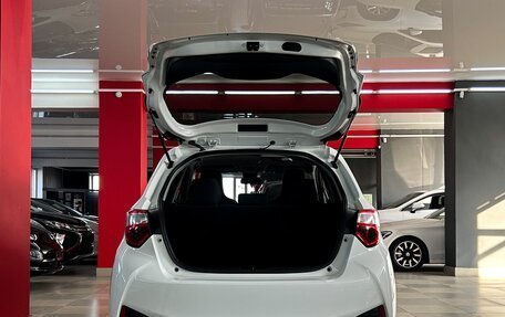 Toyota Vitz, 2019 год, 1 060 000 рублей, 33 фотография